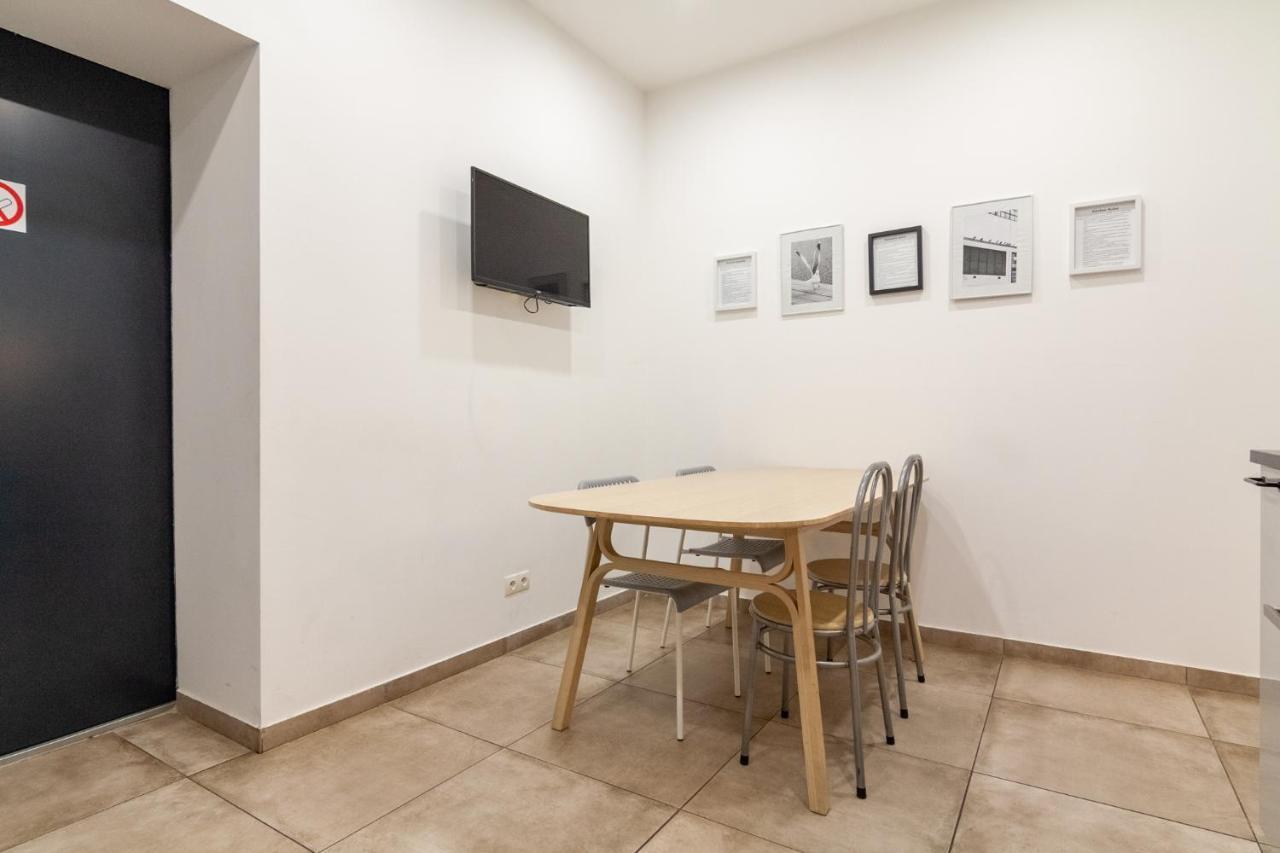 Bazze Hostel Klaipeda Bagian luar foto